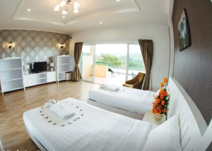 รีสอร์ท The Location สวนผึ้ง
