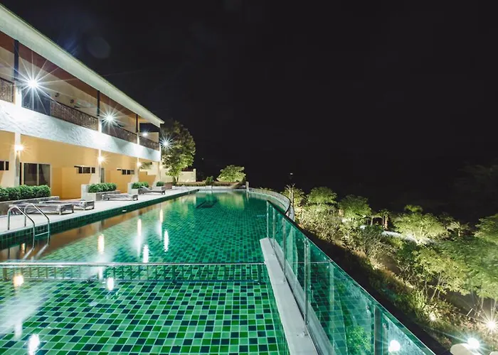 รีสอร์ท The Location สวนผึ้ง